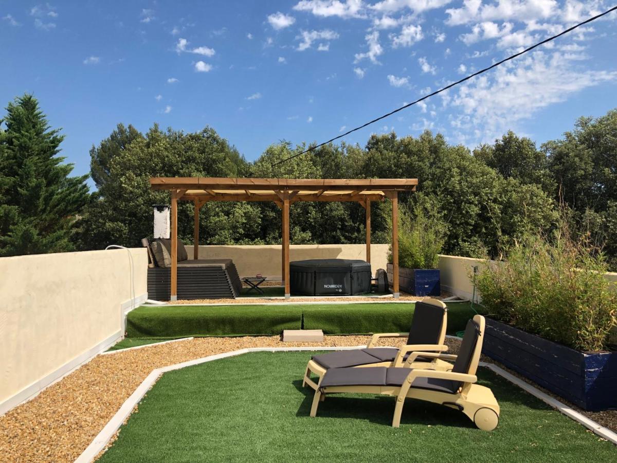 Gite Entierement Renove Sur Le Theme De La Mer. Carpentras Exterior foto